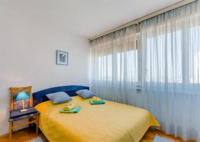 Studio Apartment Ecija